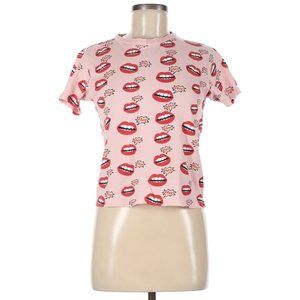 On Fire "lips" t-shirt size M